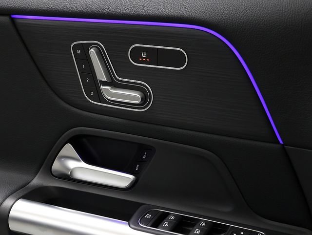 New 2026 Polar White Mercedes-Benz GLA 250 image 23