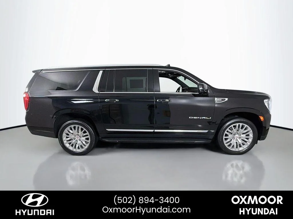 Used 2023 Onyx Black GMC Denali image 8