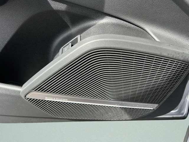 Used 2022  Audi 40 Premium Plus image 24
