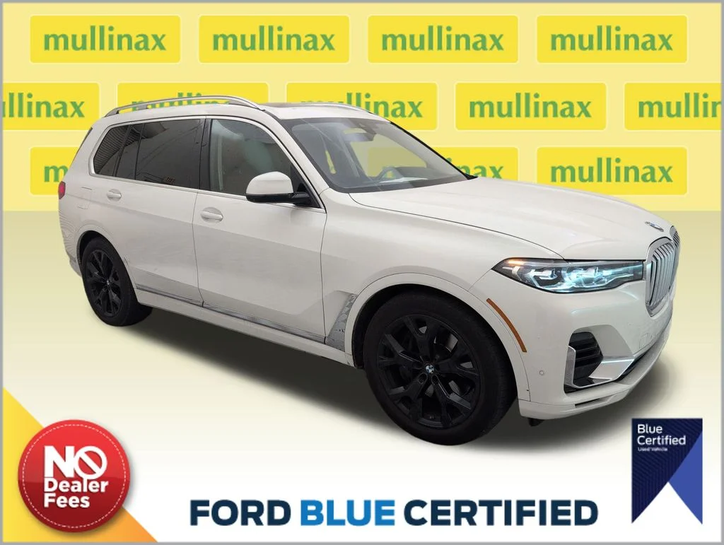 2022 BMW X7 xDrive40i's photo
