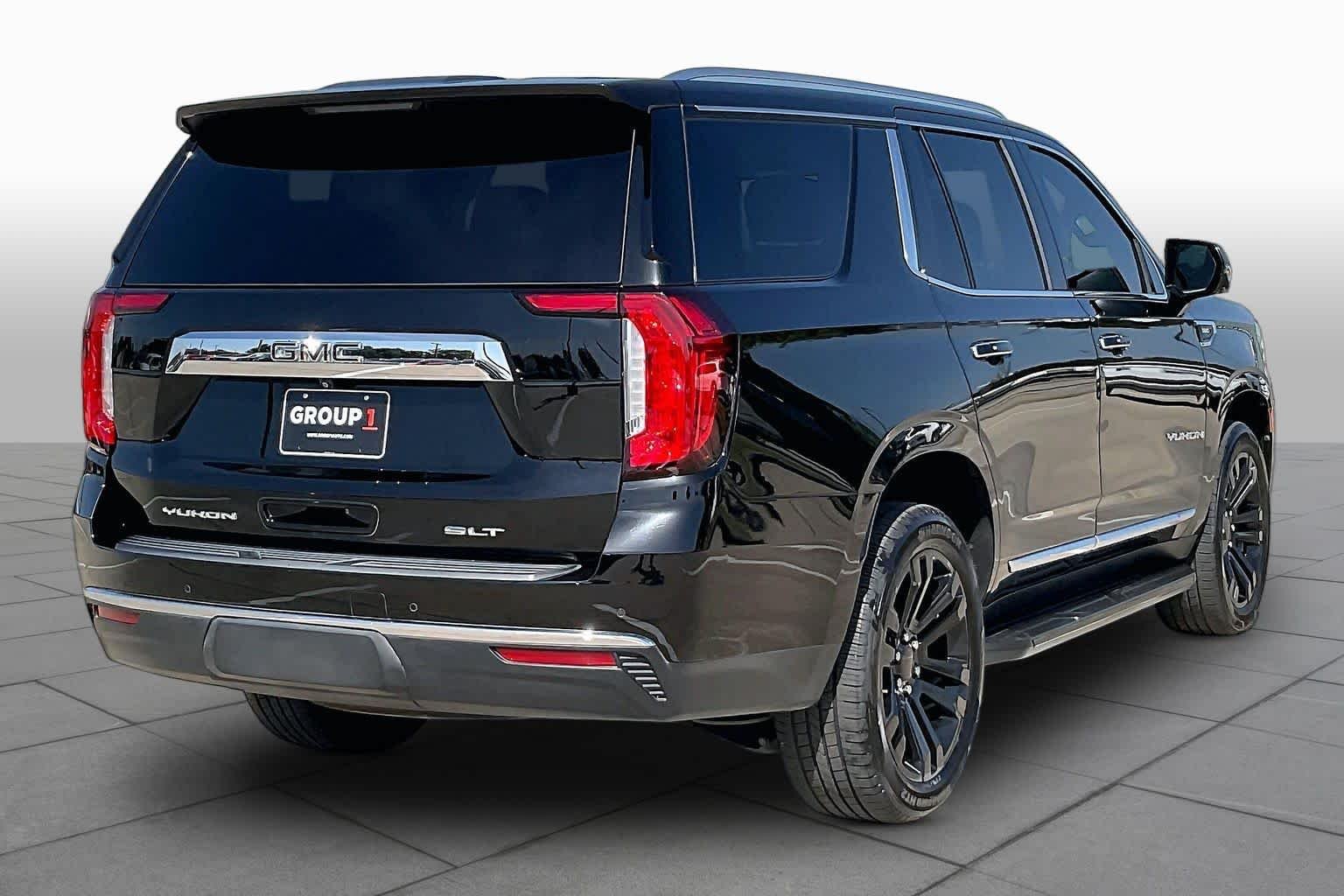 Used 2022 Onyx Black GMC SLT image 13