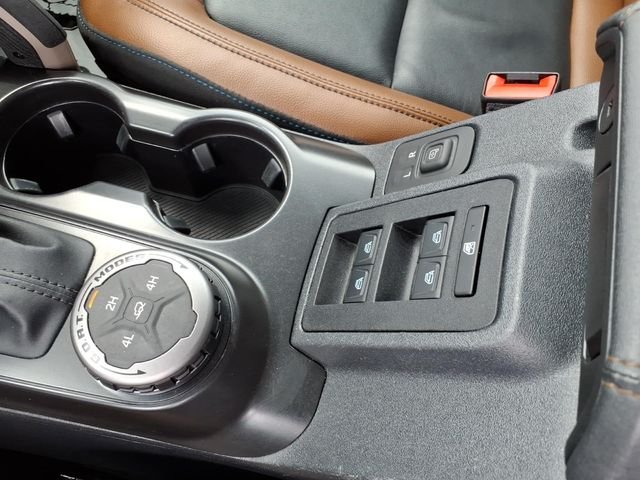 Used 2024 Gray Ford Outer Banks image 25
