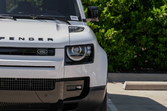 New 2026 White Land Rover S image 55