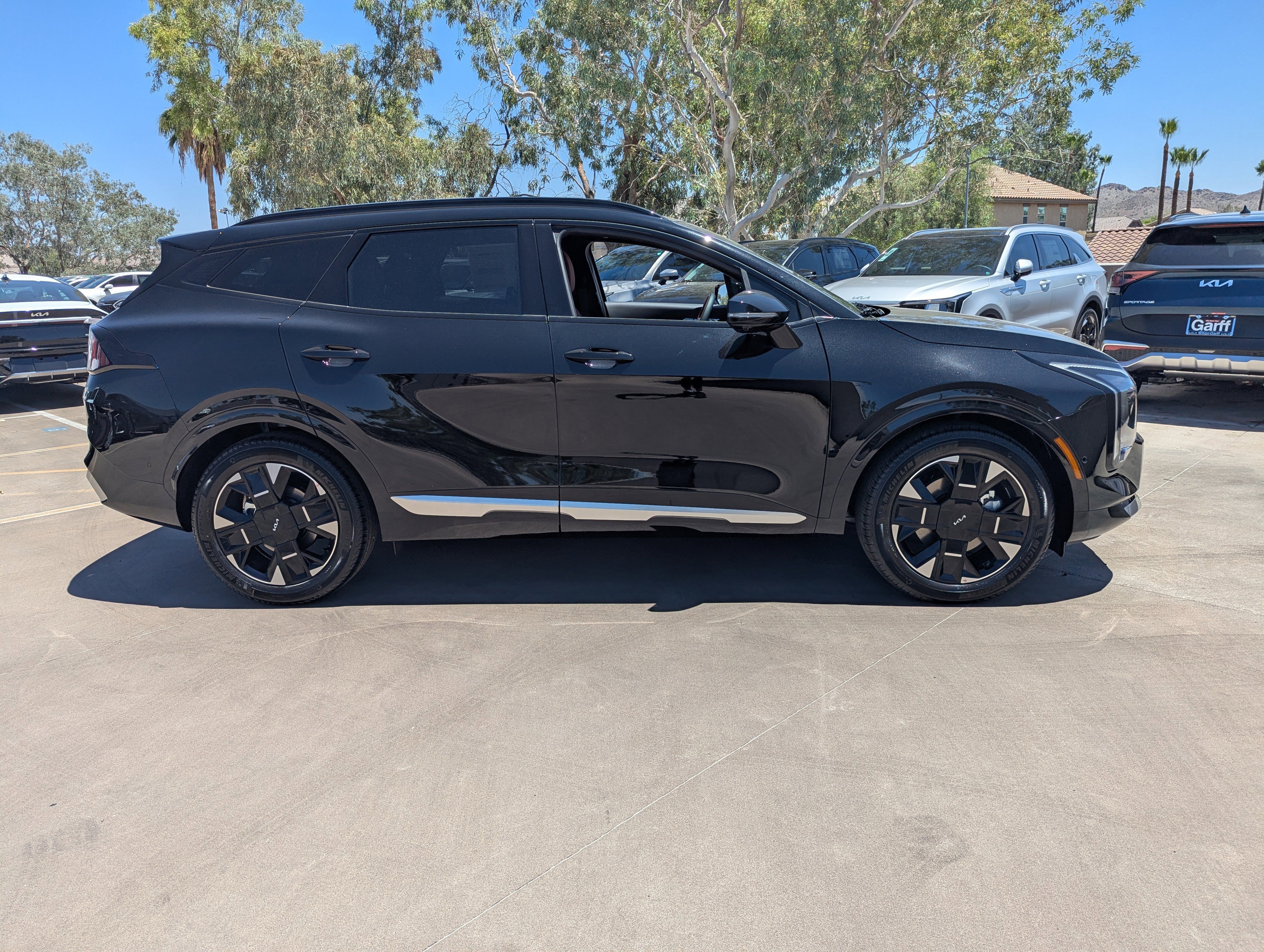 2026 Kia Sportage SX Prestige - Photo 2