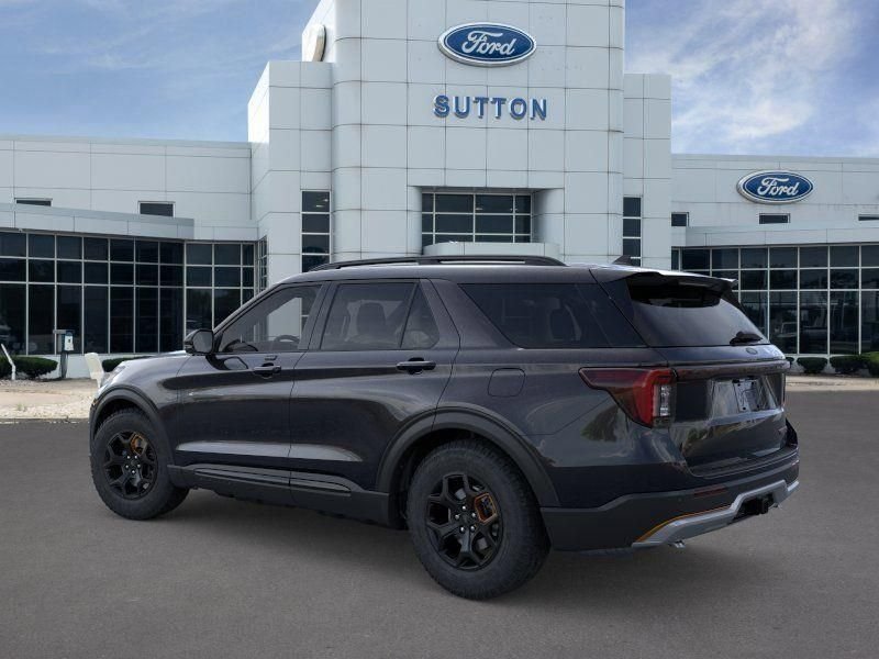 New 2026 Agate Black Metallic Ford Tremor® image 3