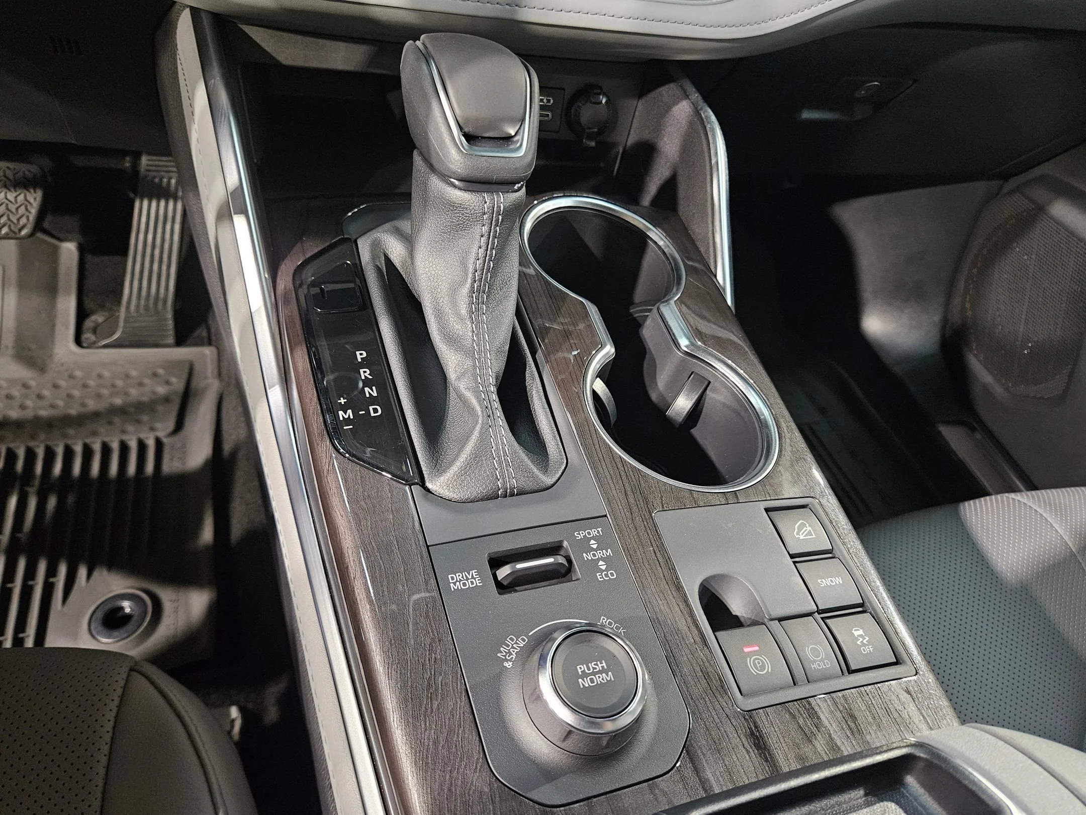 Certified Used 2025 Magnetic Gray Metallic Toyota Platinum image 33