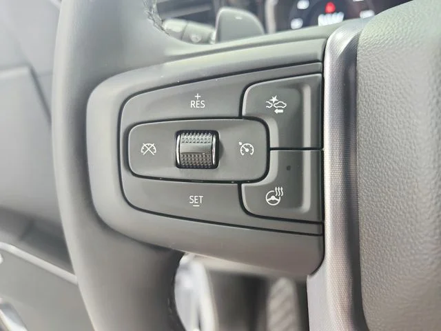 New 2026 White GMC SLT image 26