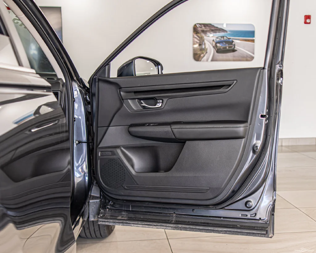 Used 2025 Gray Honda LX image 37