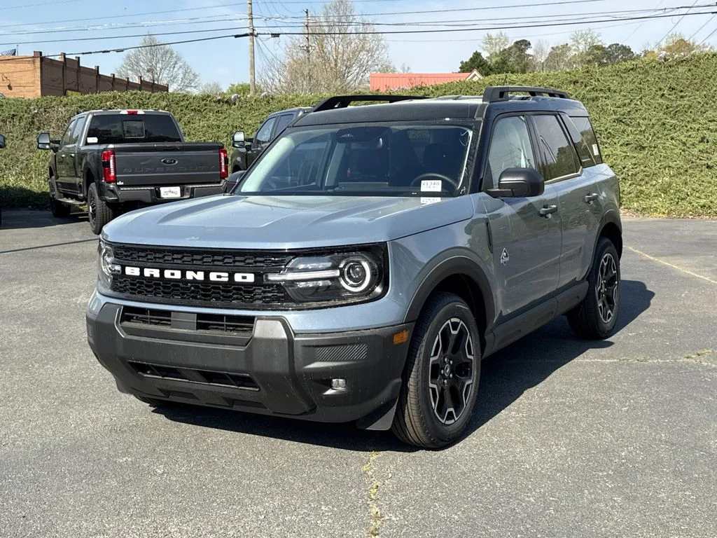 New 2026 Gray Ford Outer Banks image 3