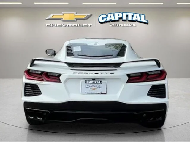 Used 2024 Arctic White Chevrolet 2LT image 4