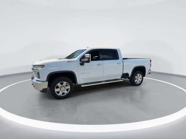 Used 2021 White Chevrolet LTZ image 4