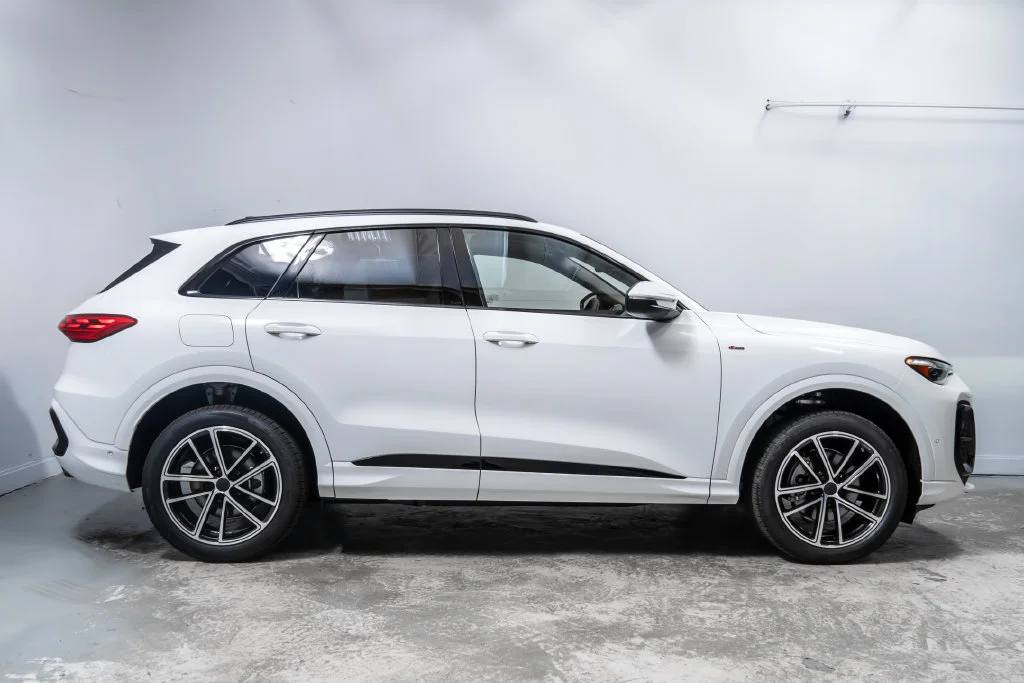 2026 Audi Q5 Premium Plus - Photo 8