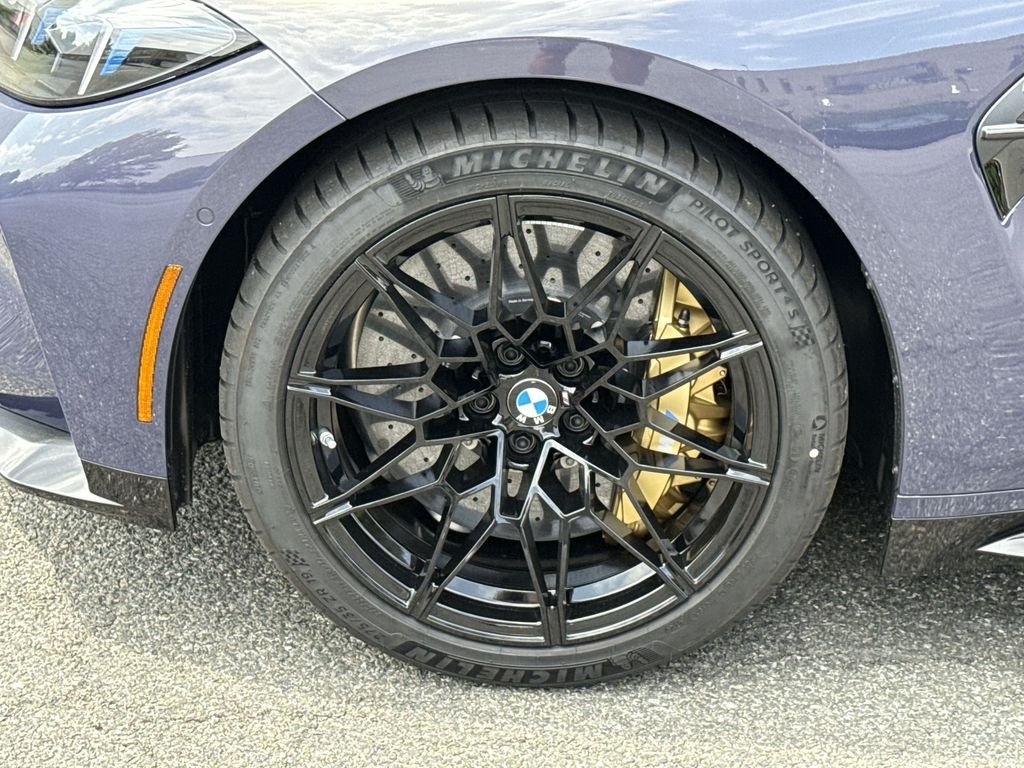 New 2027 Special Order Color BMW Competition image 10