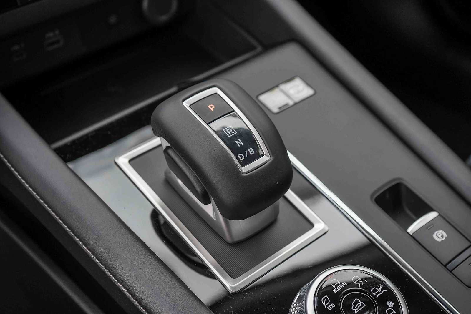 New 2026 Moonrock Gray Nissan SL image 22
