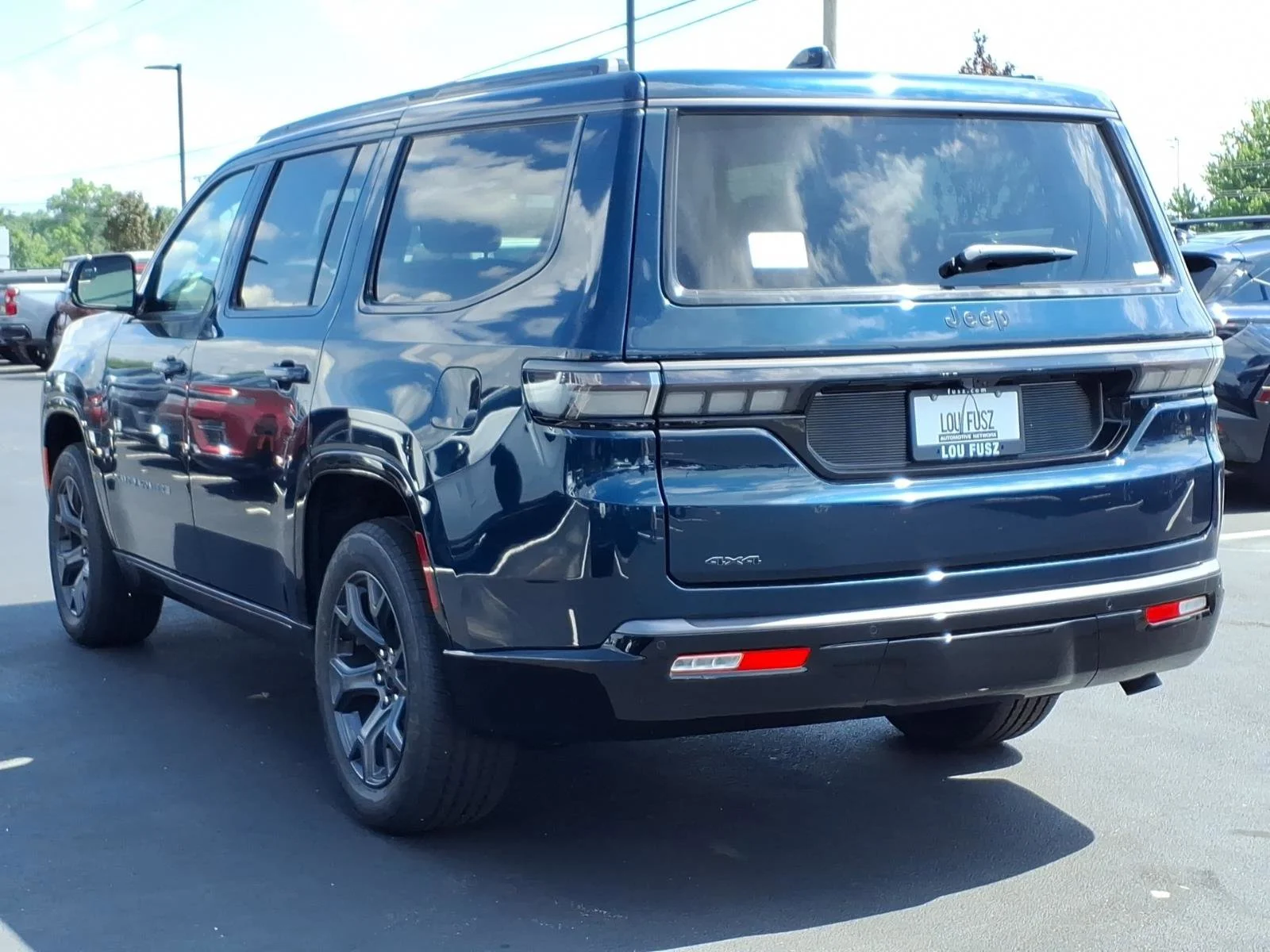 New 2026 Fathom Blue Pearlcoat Jeep Limited Altitude image 4