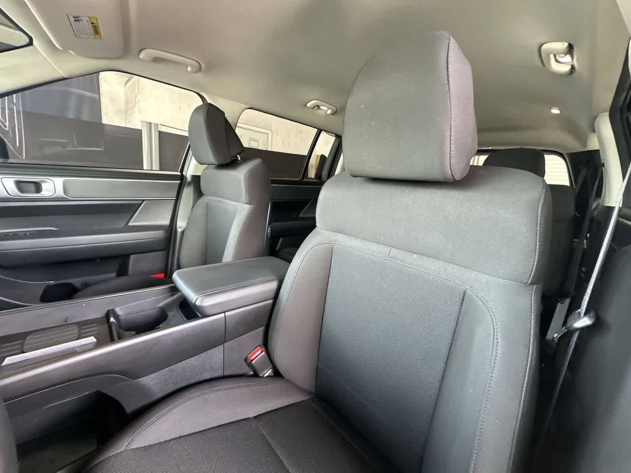 2026 Hyundai Santa Fe SE - Photo 14