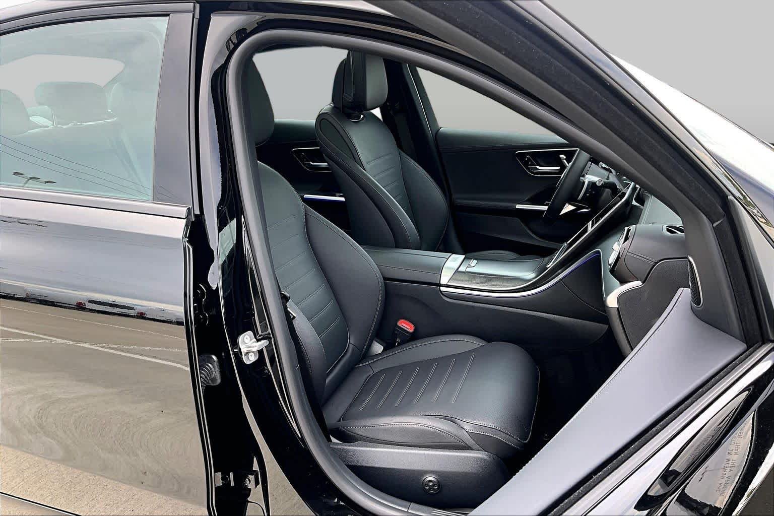 Used 2025 Black Mercedes-Benz C 300 image 9