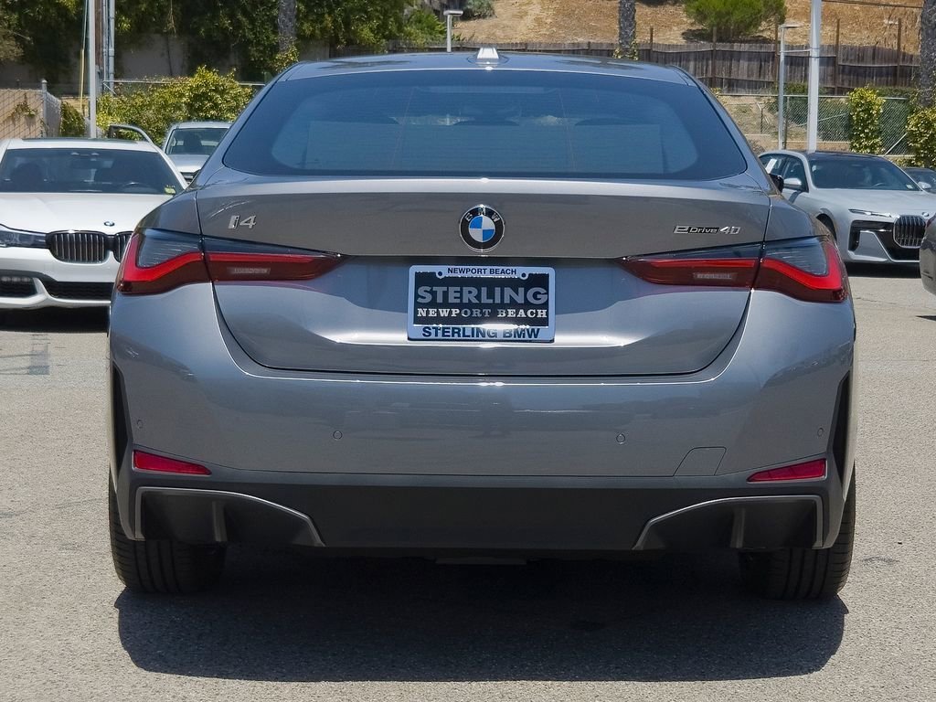 New 2026 Skyscraper Grey Metallic BMW eDrive40 image 17