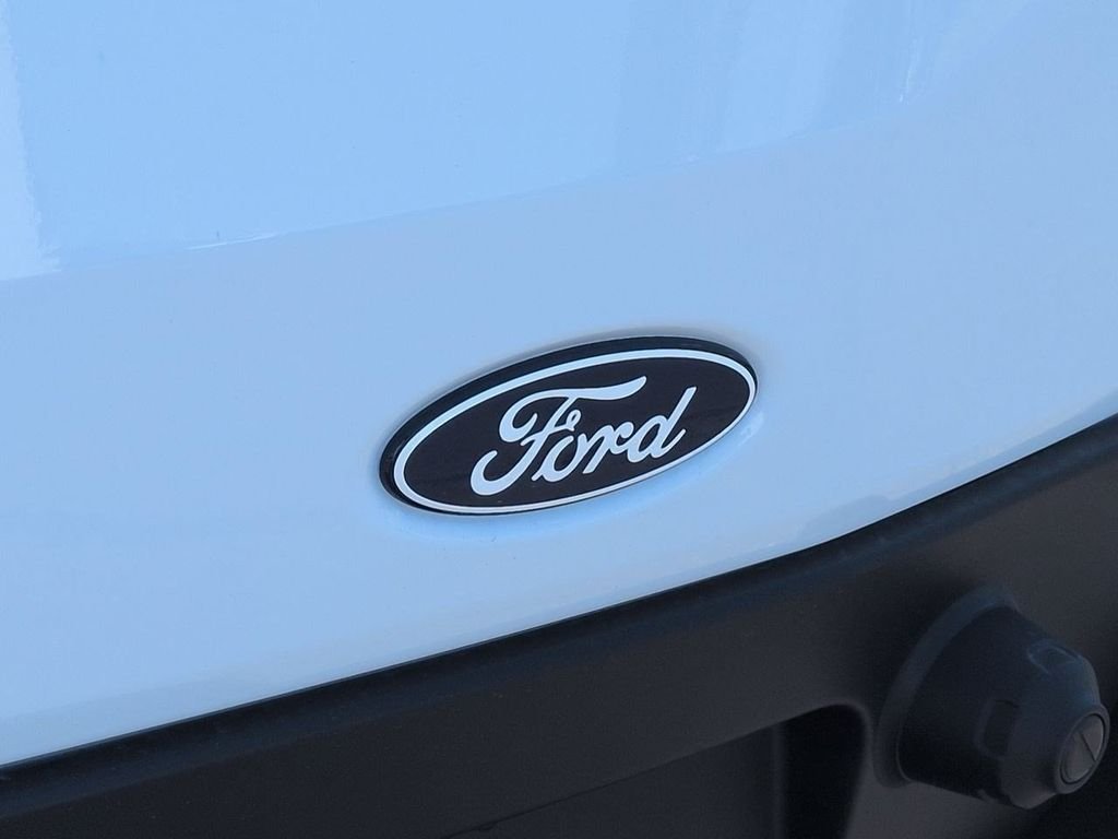 New 2026 Oxford White Ford Cargo Van image 54