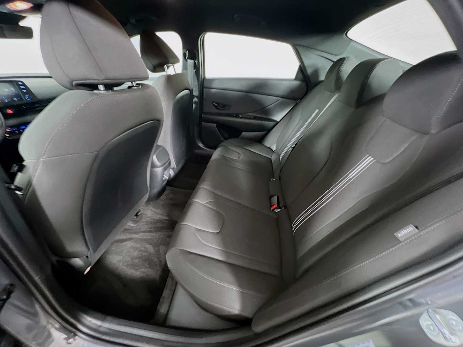 Used 2025 Ecotronic Gray Hyundai SEL Sport image 23