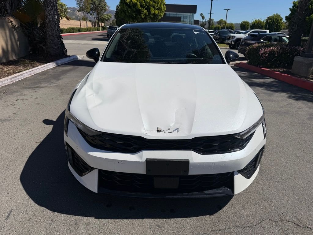 Used 2025 White Kia GT-Line Premium image 1