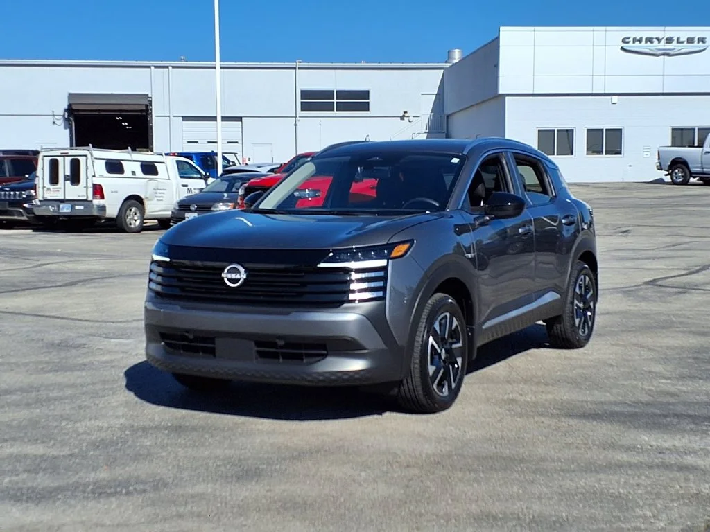 Used 2026 Nissan KICKS SV AWD with VIN 3N8AP6CB5TL343494 for sale in Kansas City