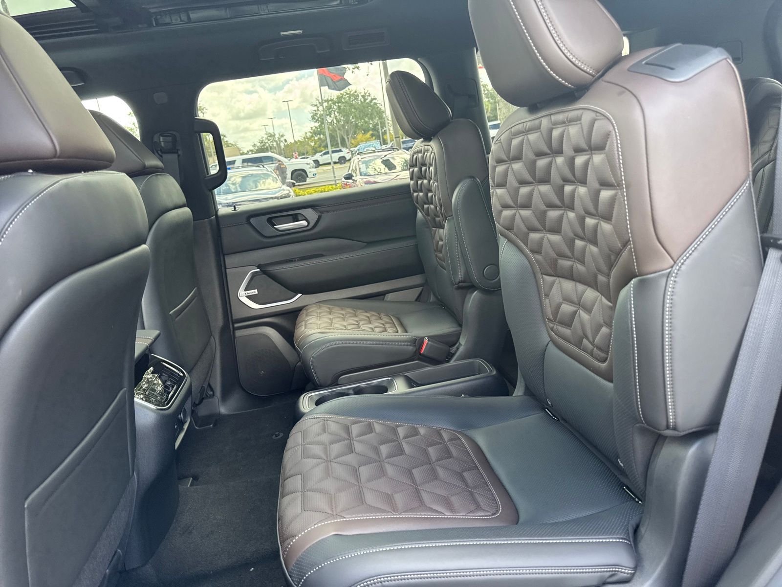 New 2026 Nissan Armada Platinum 4D Sport Utility