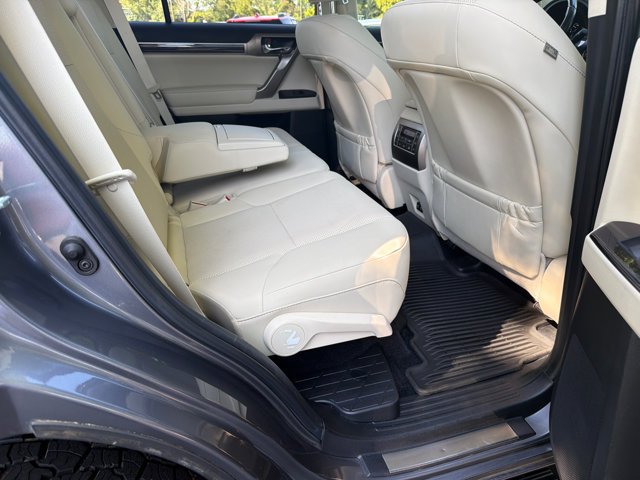 Used 2020 Gray Lexus 460 image 15