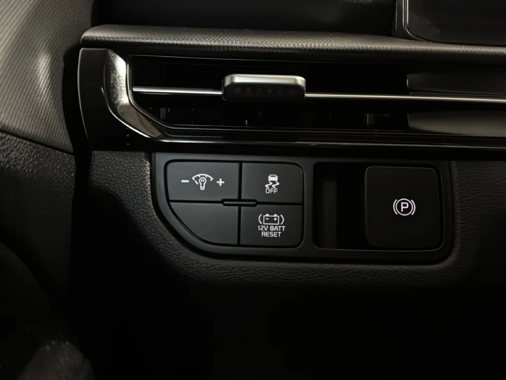 Used 2026 Gravity Gray Kia S image 18
