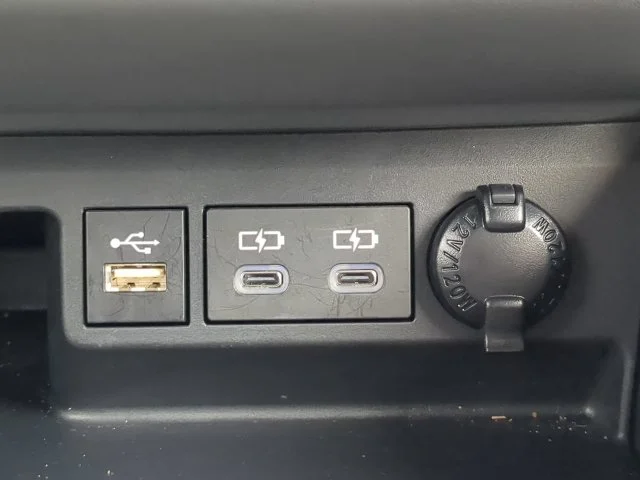 Used 2024  Toyota Limited image 27