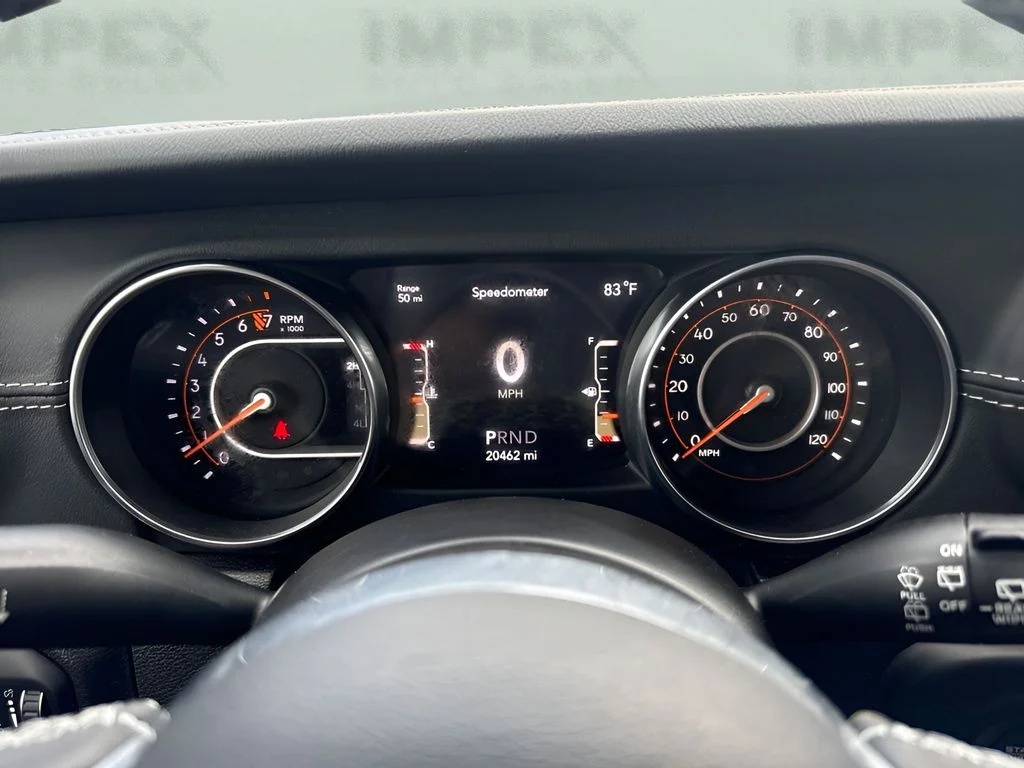 Used 2022 White Jeep Unlimited Sahara image 22
