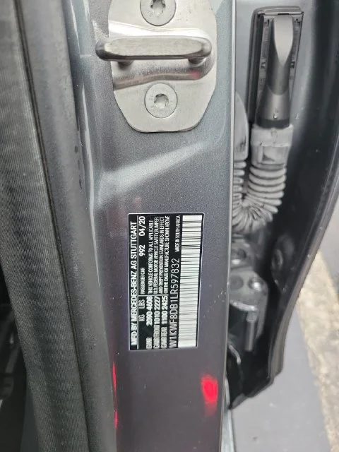 Used 2020  Mercedes-Benz C 300 image 31
