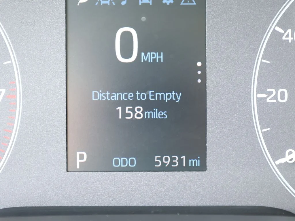 Used 2025 White Toyota LE image 34