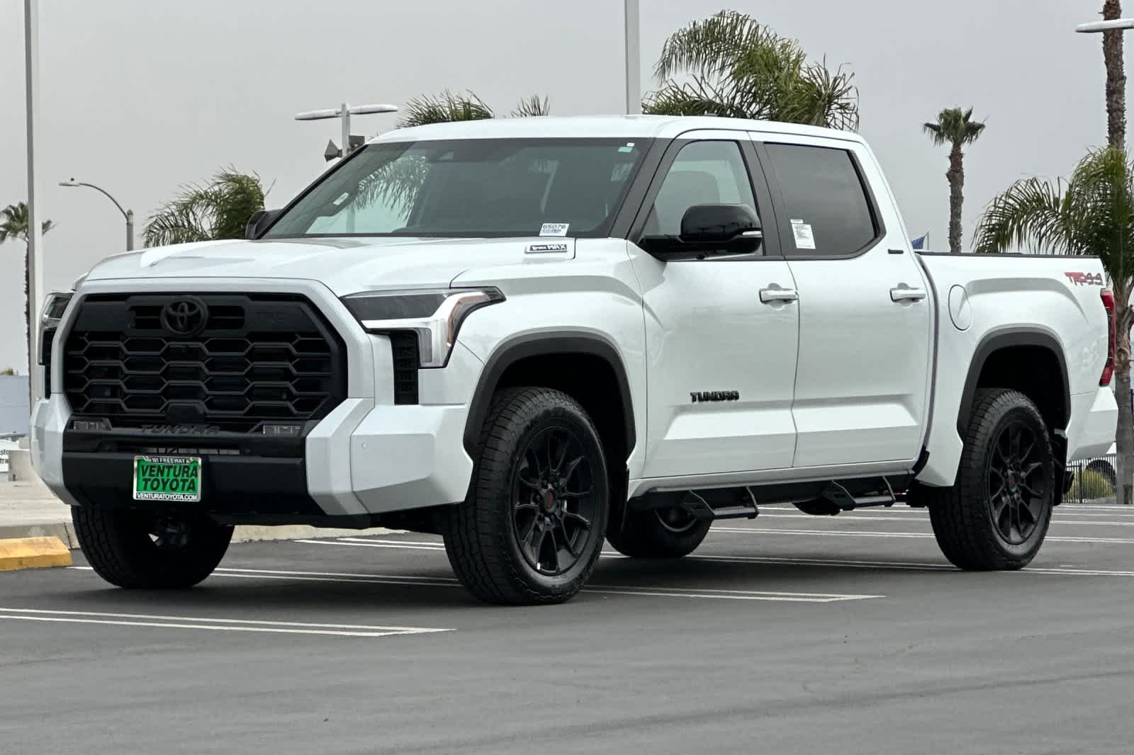 New 2026 Wind Chill Pearl <sup>1</sup> Toyota Tundra Limited image 8