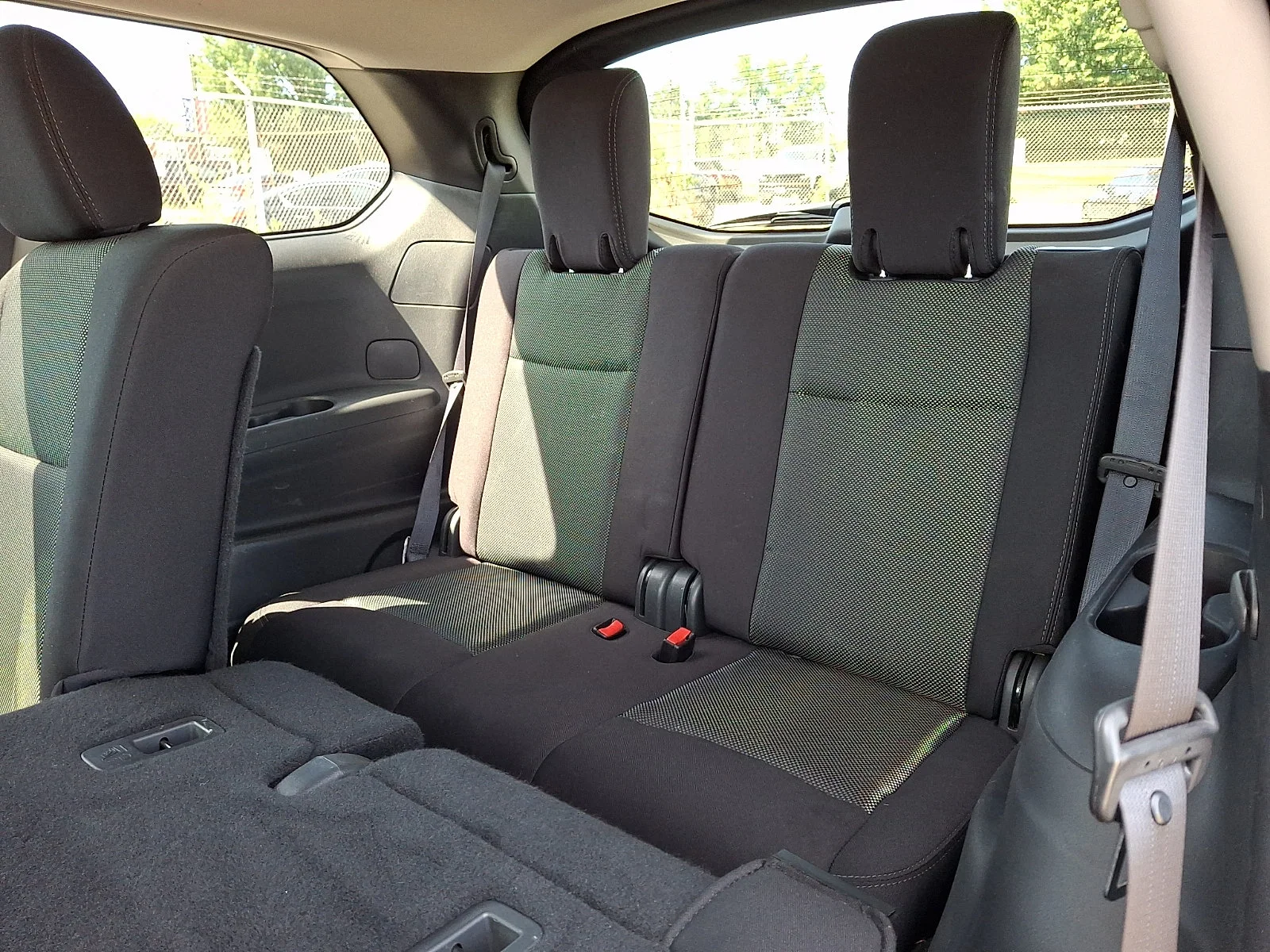 Used 2017 Blue Nissan SV image 9