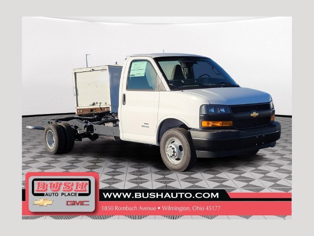 2026 Chevrolet Express Cutaway