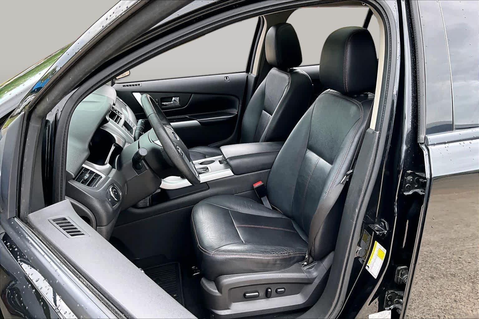 Used 2012 Tuxedo Black Metallic Ford SEL image 8