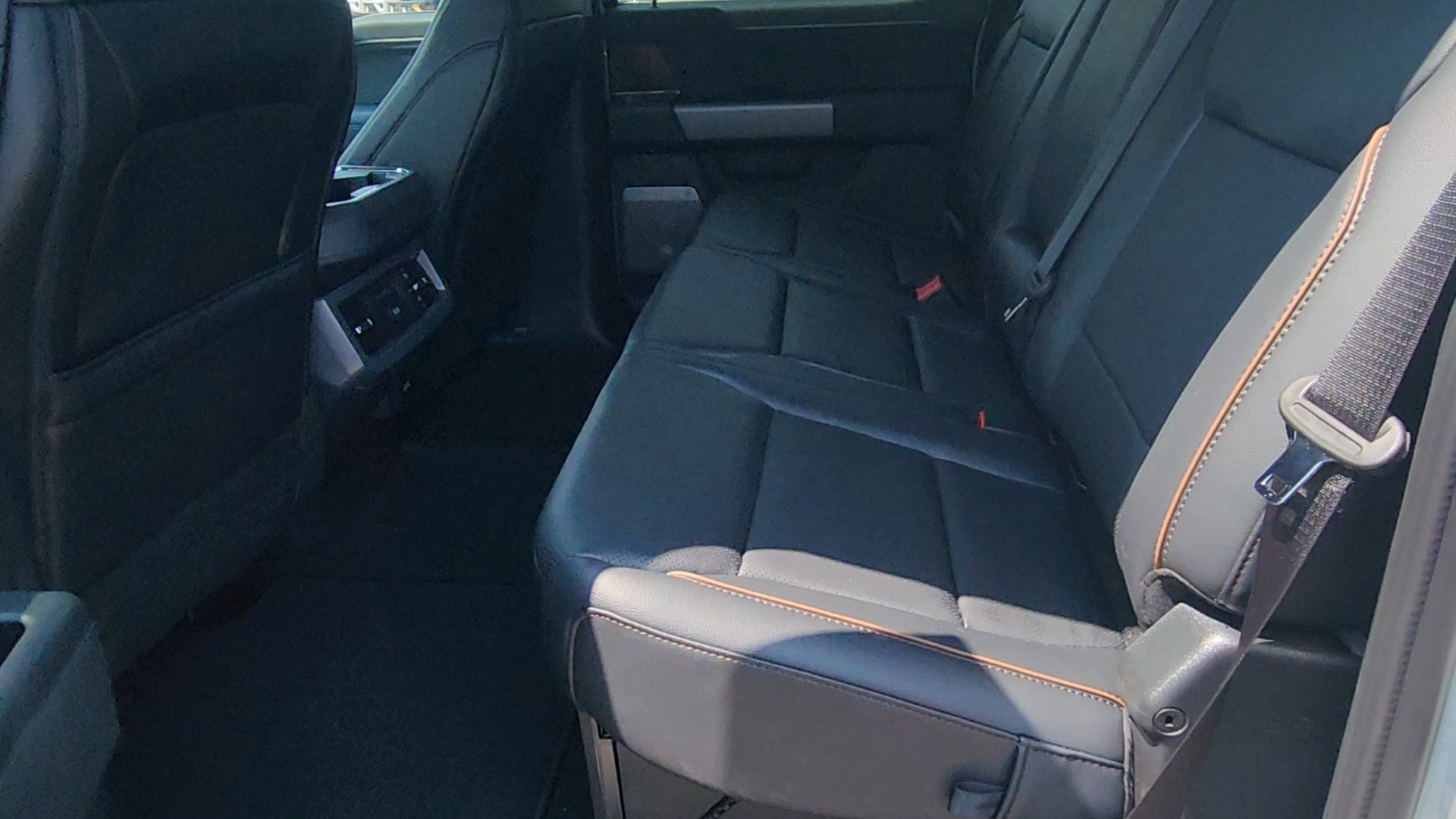 New 2026 Avalanche Ford LARIAT image 34