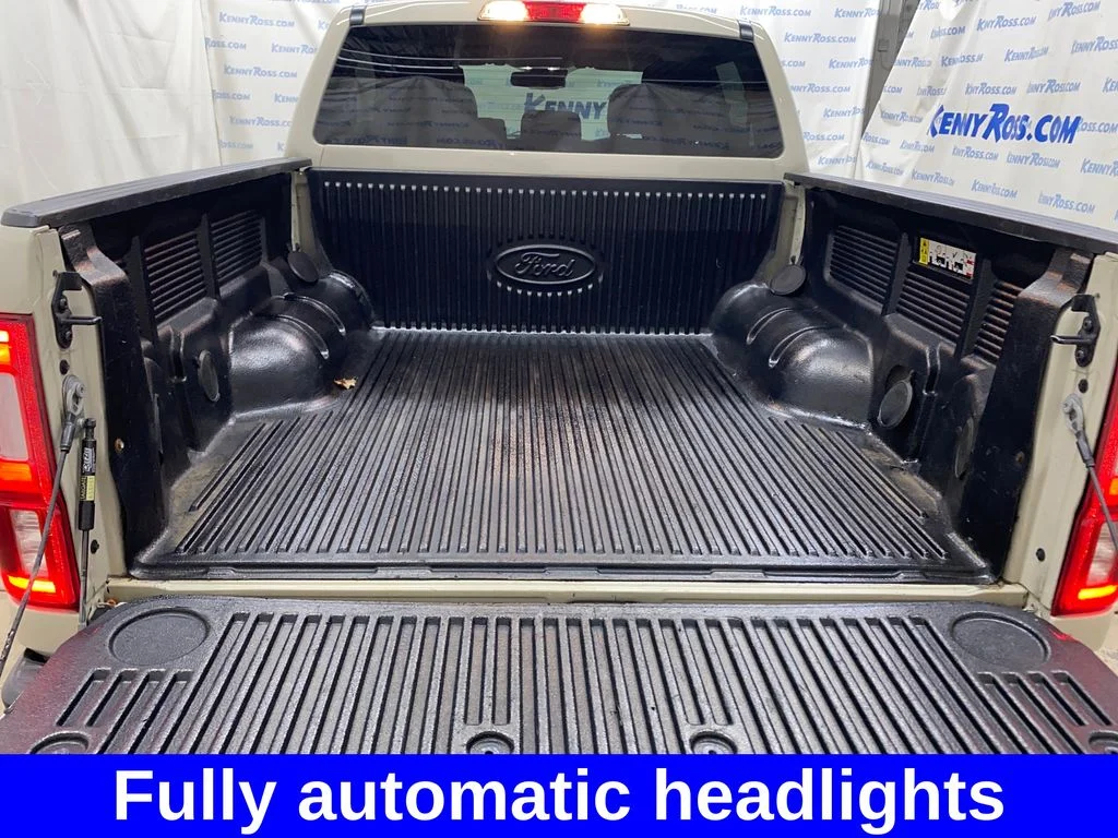 Used 2022 Beige Ford XLT image 14