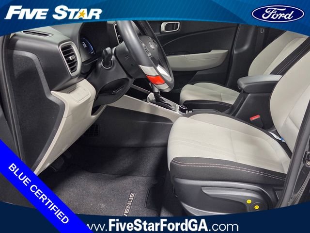 Used 2026 Black Hyundai SEL image 5