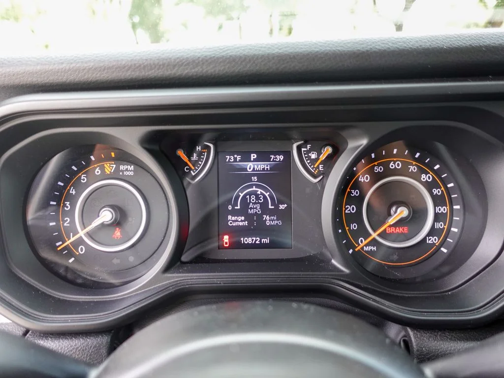 Used 2024 Gray Jeep Sport image 17
