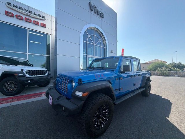 2022 Jeep Gladiator Sport