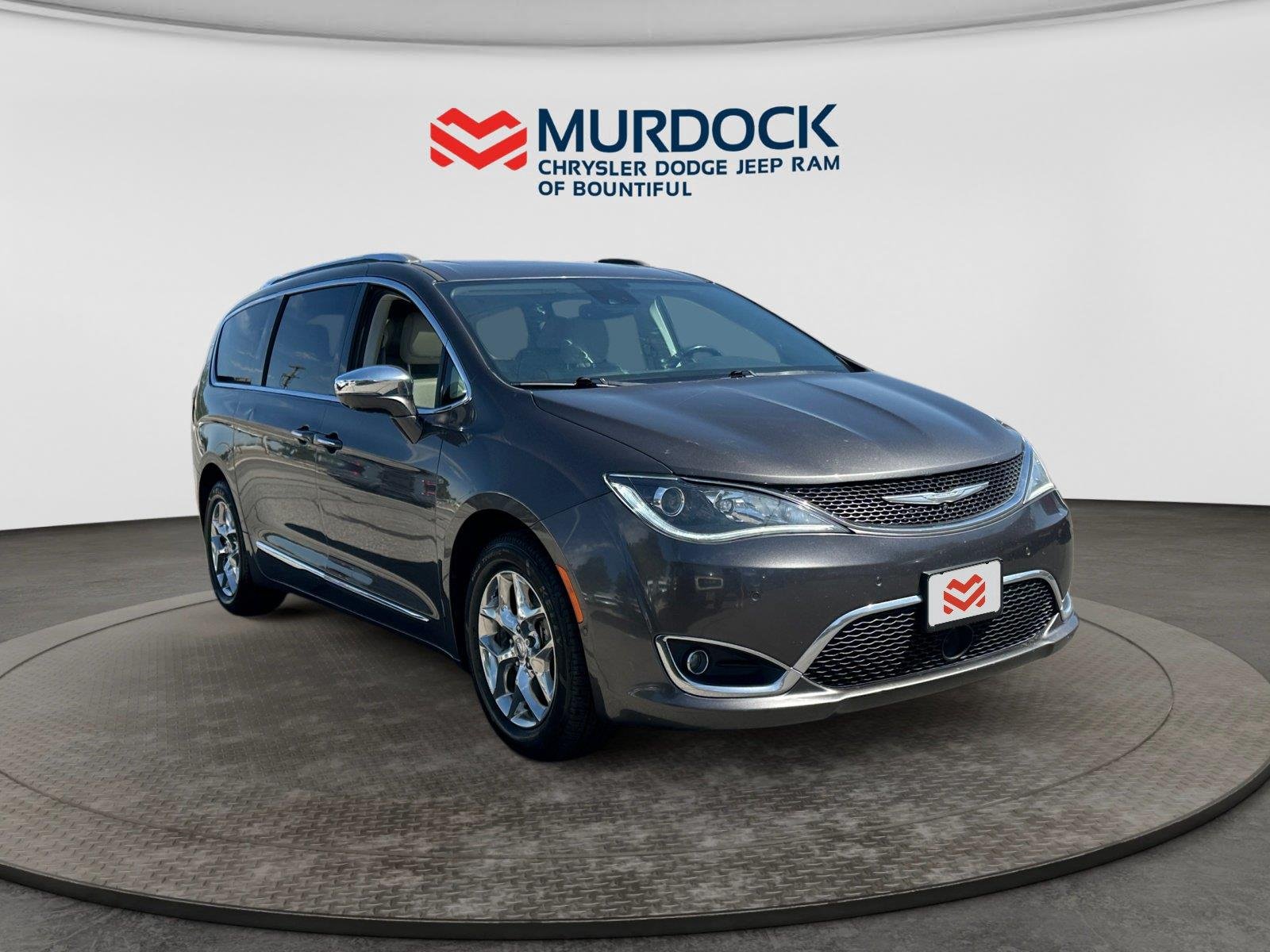 2017 Chrysler Pacifica Limited - Photo 12