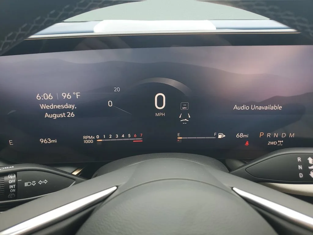 New 2026 Iridescent White Tricoat Buick Avenir image 23