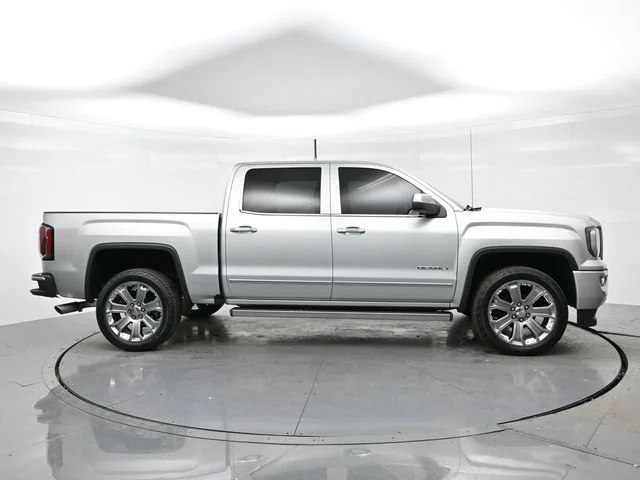Used 2018 QUICKSILVER METALLIC GMC Denali image 8