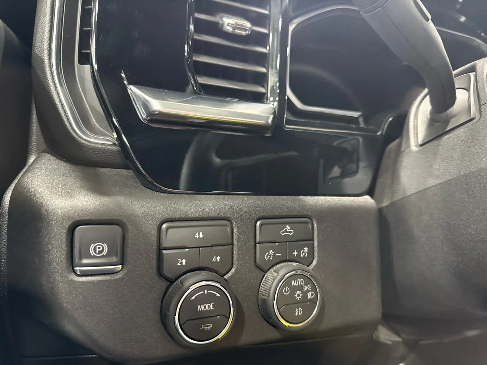 Used 2026 Sterling Gray Metallic Chevrolet LT image 23
