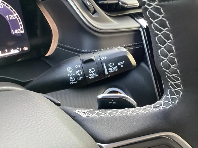 2025 Jeep Grand Cherokee Laredo - Photo 36