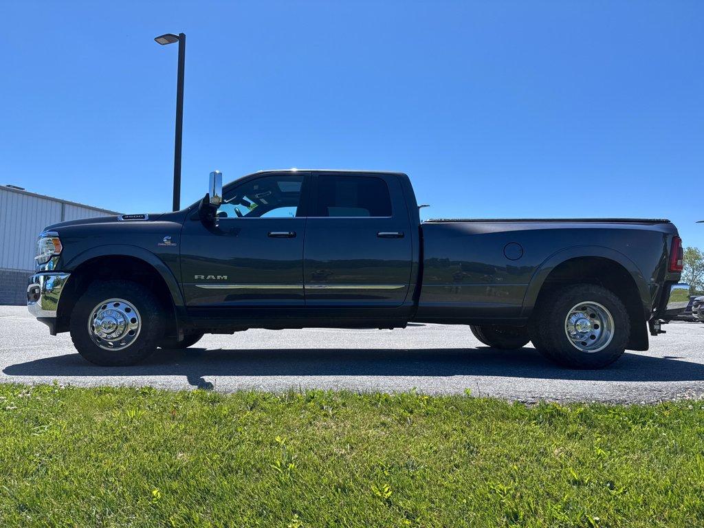 Used 2019 Granite Crystal Metallic Clearcoat Ram Limited image 15