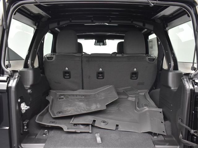 New 2026 Black Clear-Coat Exterior Paint Jeep Sport S image 7