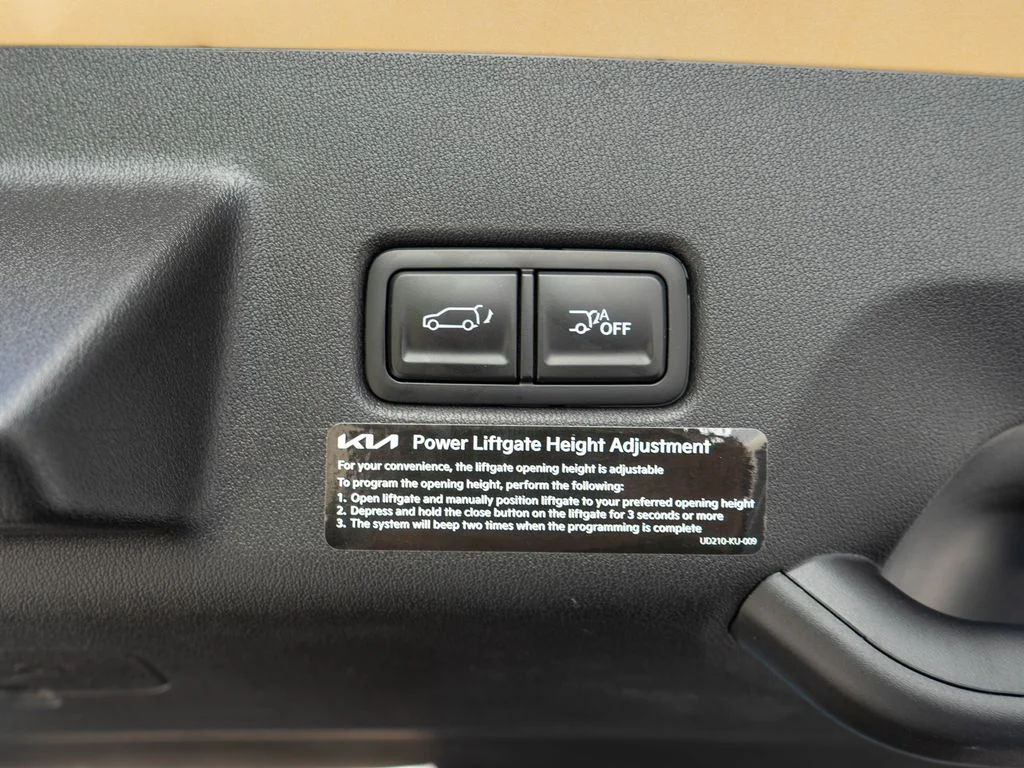 New 2027 Terrain Brown Kia X-Line SX Prestige image 37